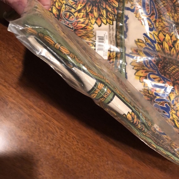 NWT Brighton Something Wonderful Sunflower Love Tote - Picture 16 of 16